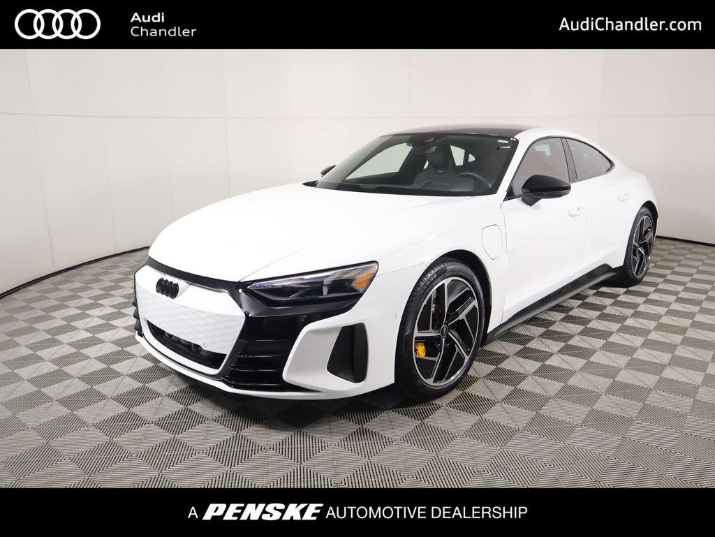2023 Audi RS e-tron GT Base