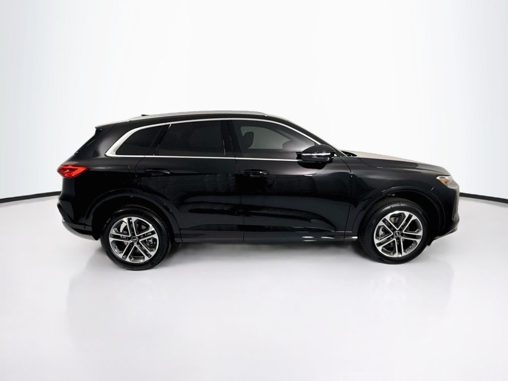 New 2026 Audi Q5 Premium SUV