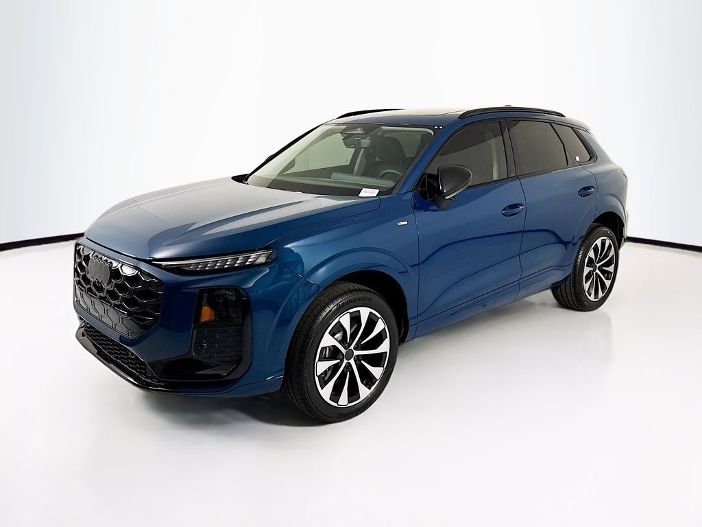 2026 Audi Q3 S line quattro's photo