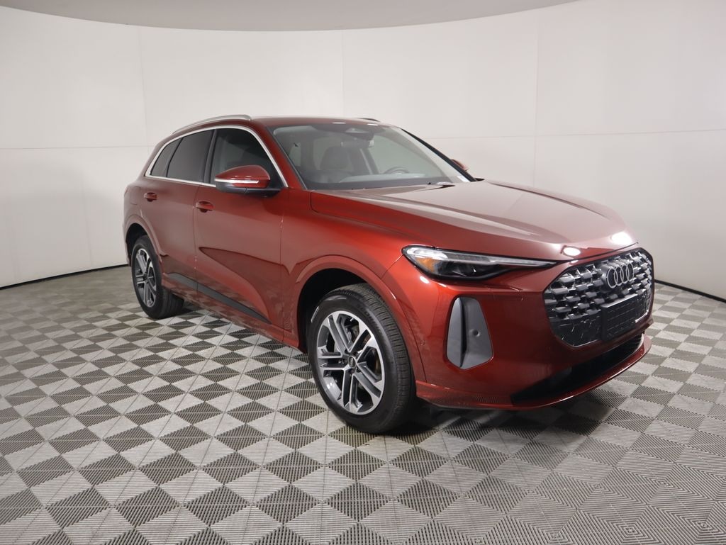 New 2025 Audi Q5 2.0T Premium SUV