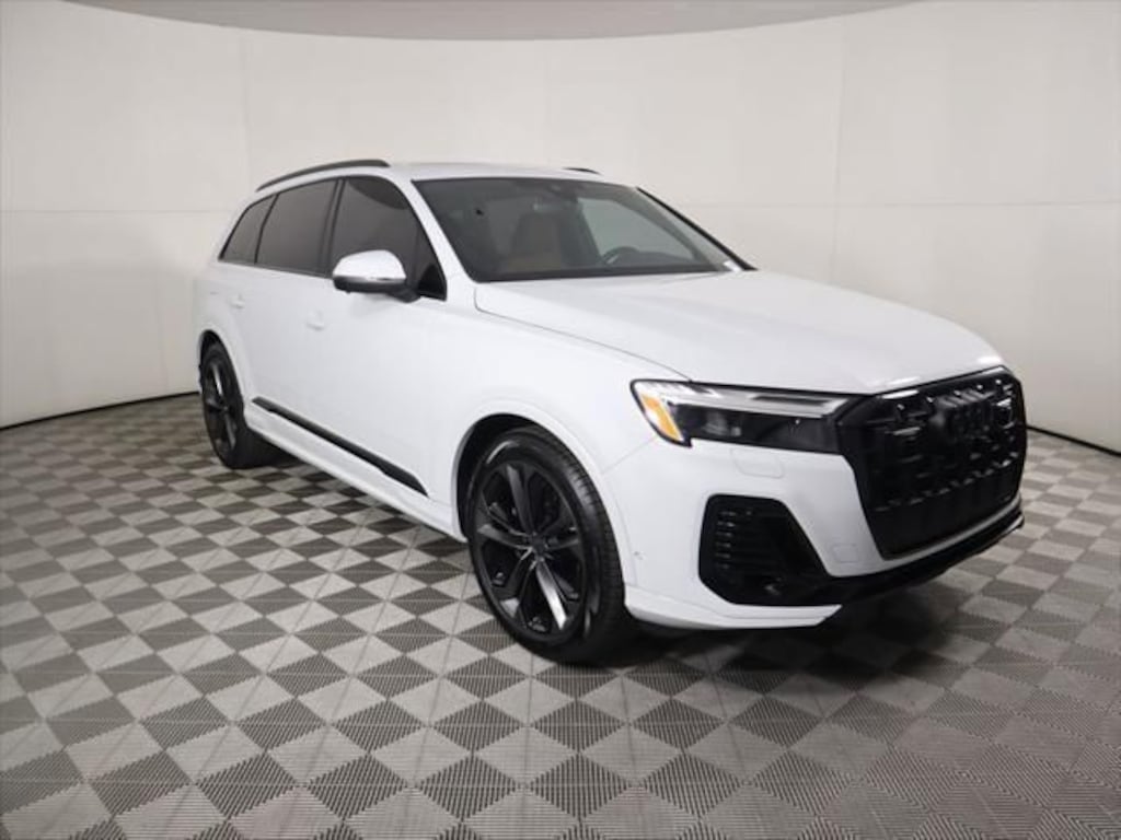 New 2026 Audi Q7 55 Premium Plus SUV