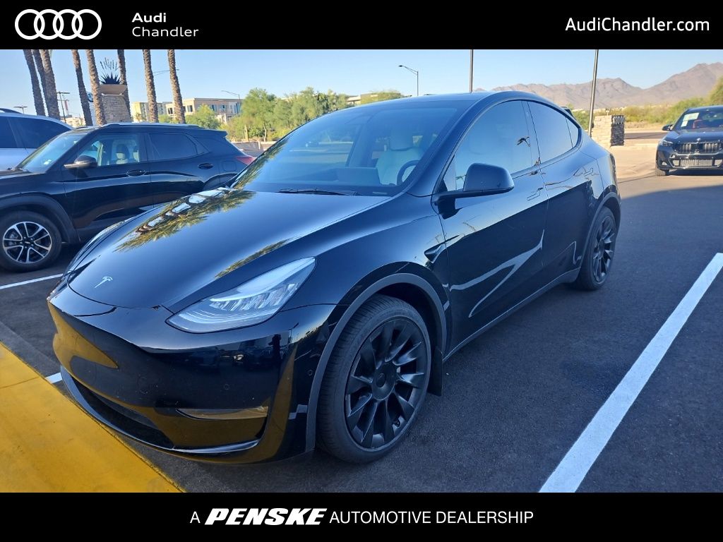 2021 Tesla Model Y Long Range Dual Motor All-Wheel Drive's photo