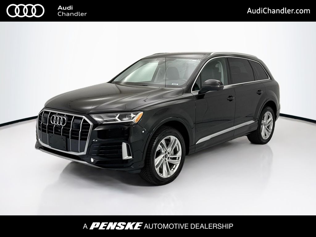 2023 Audi Q7 45 Premium quattro Tiptronic's photo