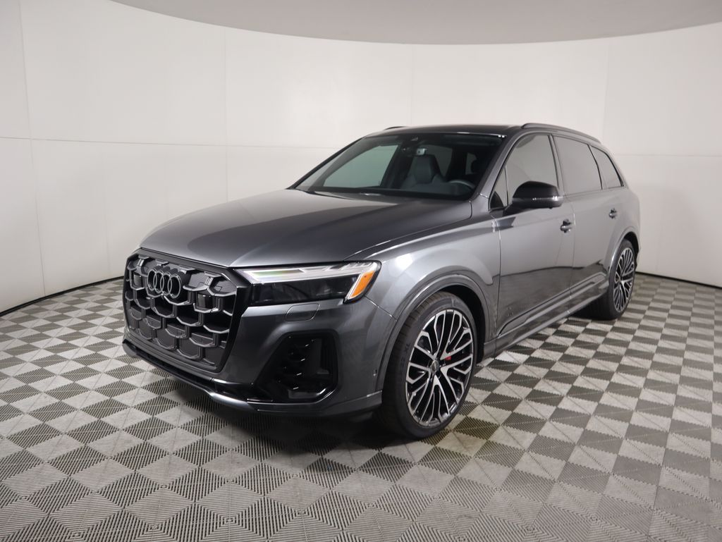 2025 Audi SQ7 Premium Plus's photo