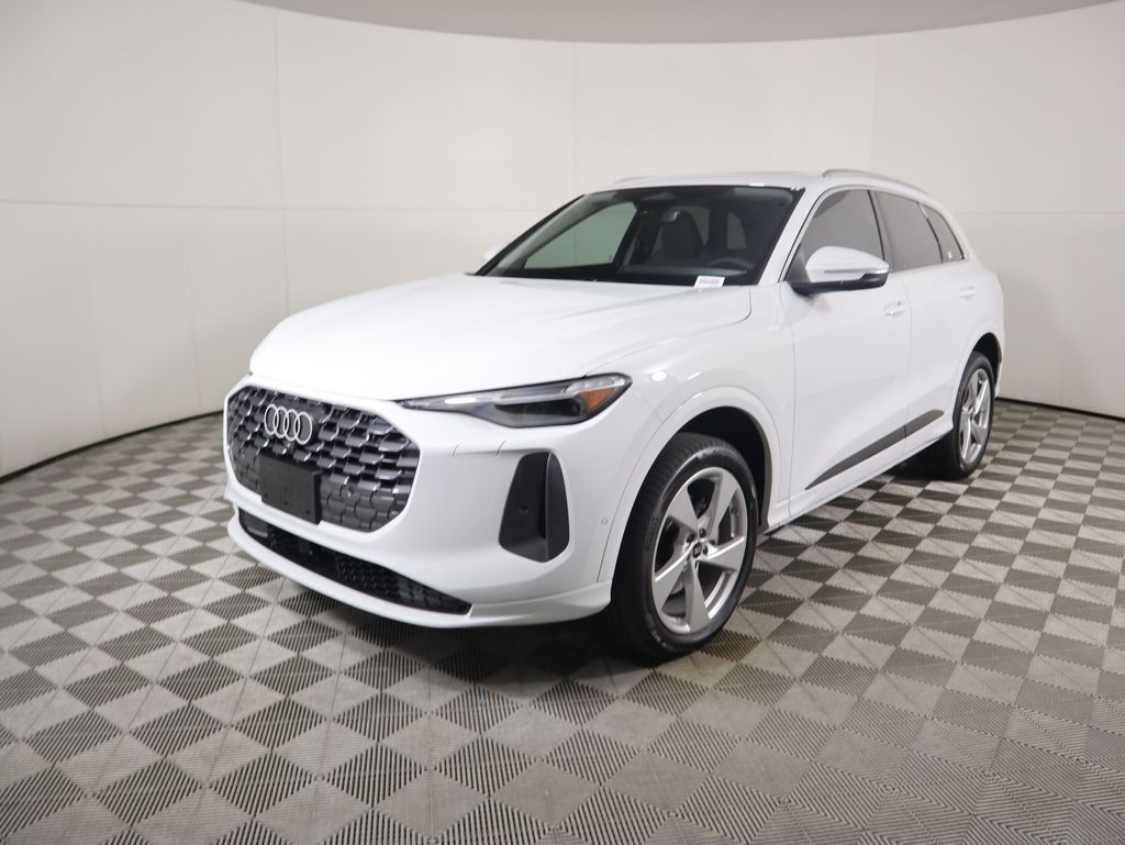 2025 Audi New Q5 Premium Plus's photo