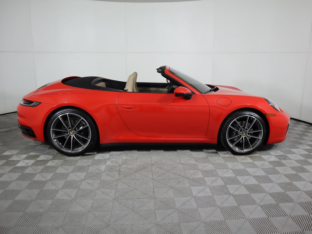 2021 Porsche 911 Cabriolet photo 4