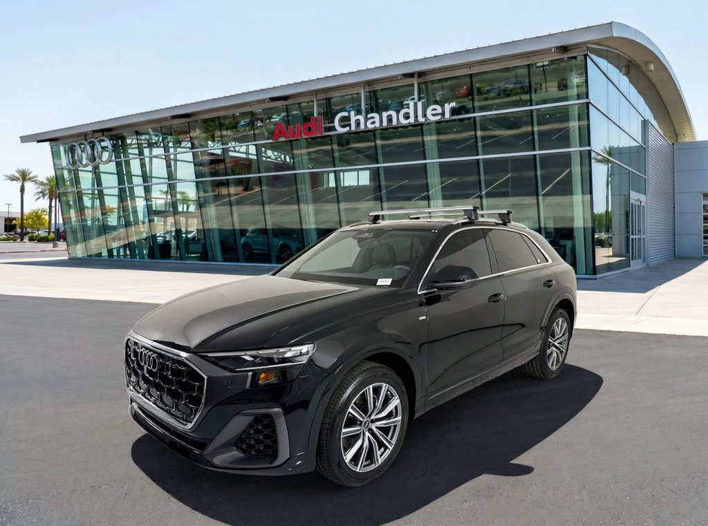  Audi Q8