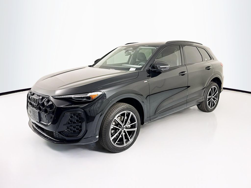2026 Audi Q5 Premium Plus quattro's photo