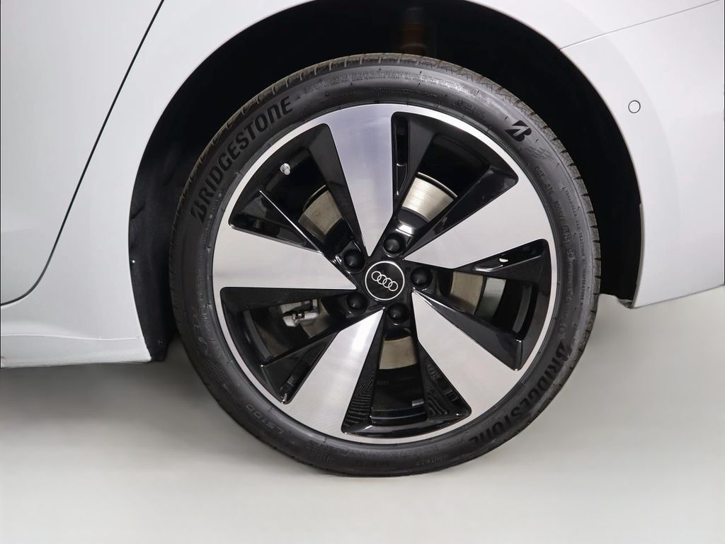 2025 Audi New A5 Premium Plus - Photo 32