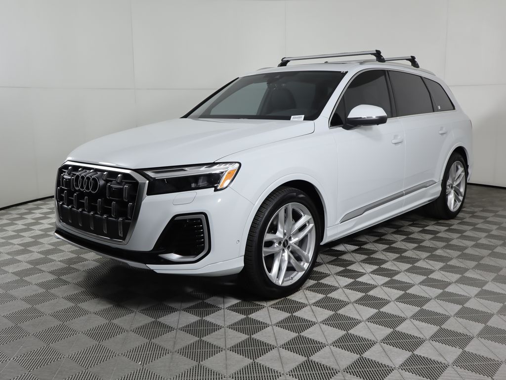 2025 Audi Q7 Premium Plus's photo