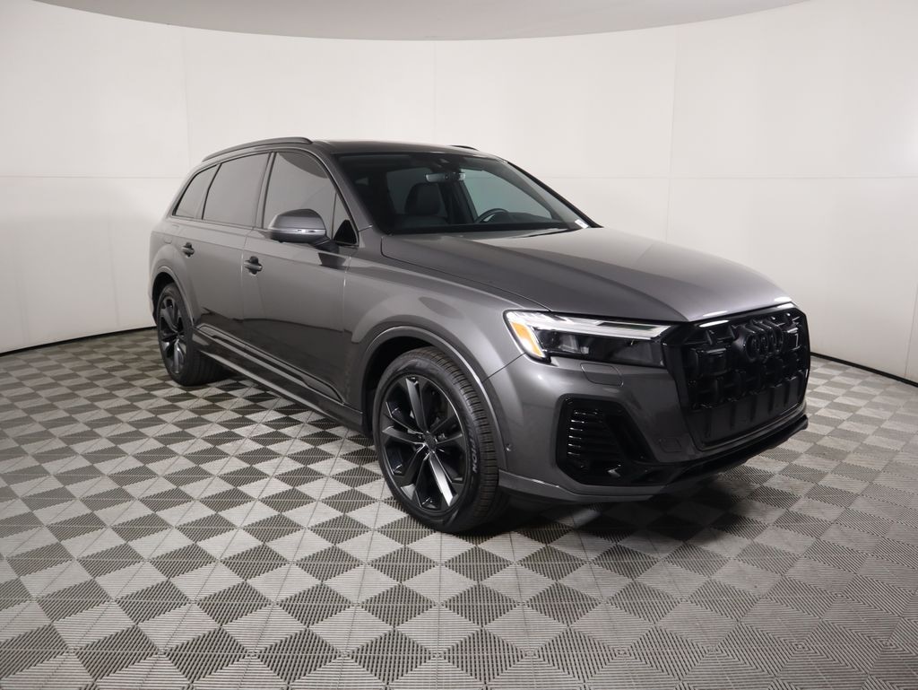 New 2026 Audi Q7 55 Premium SUV