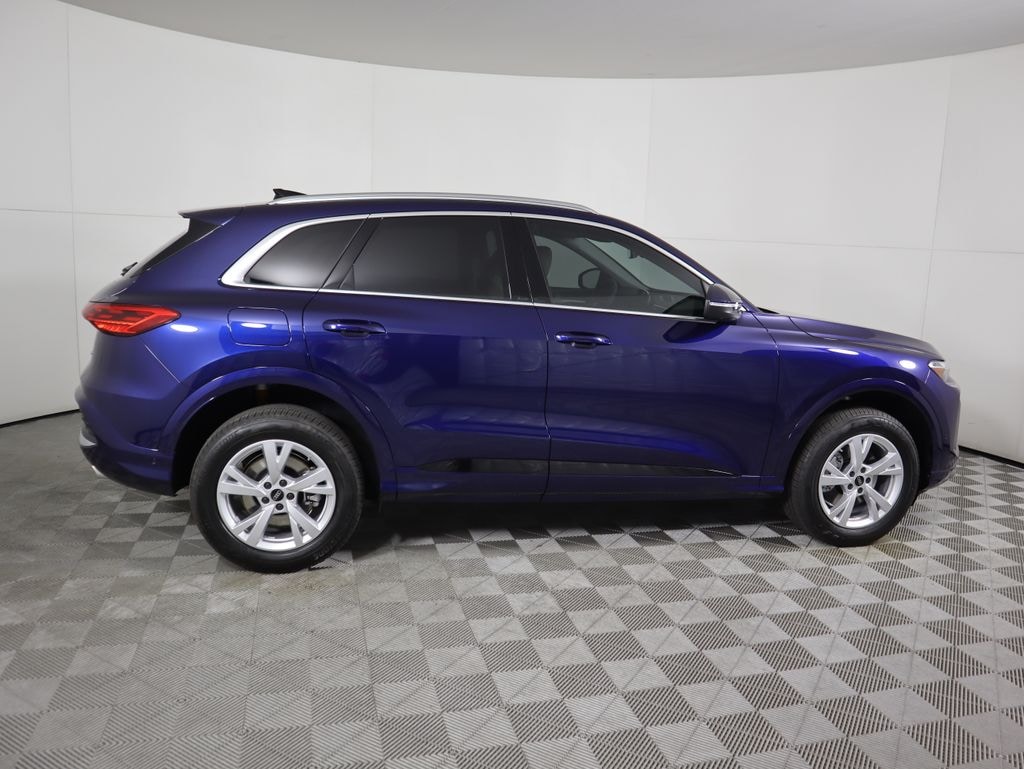 New 2025 Audi Q5 2.0T Premium SUV