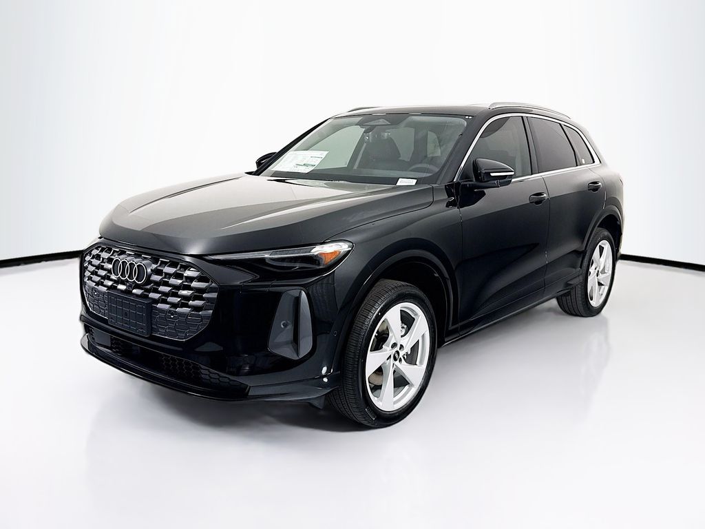 2026 Audi Q5 Premium Plus quattro's photo