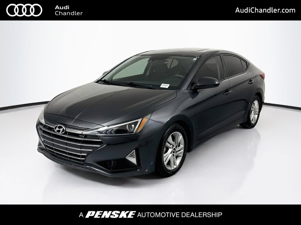  Hyundai Elantra