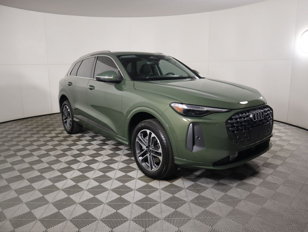 New 2025 Audi Q5 2.0T Premium SUV