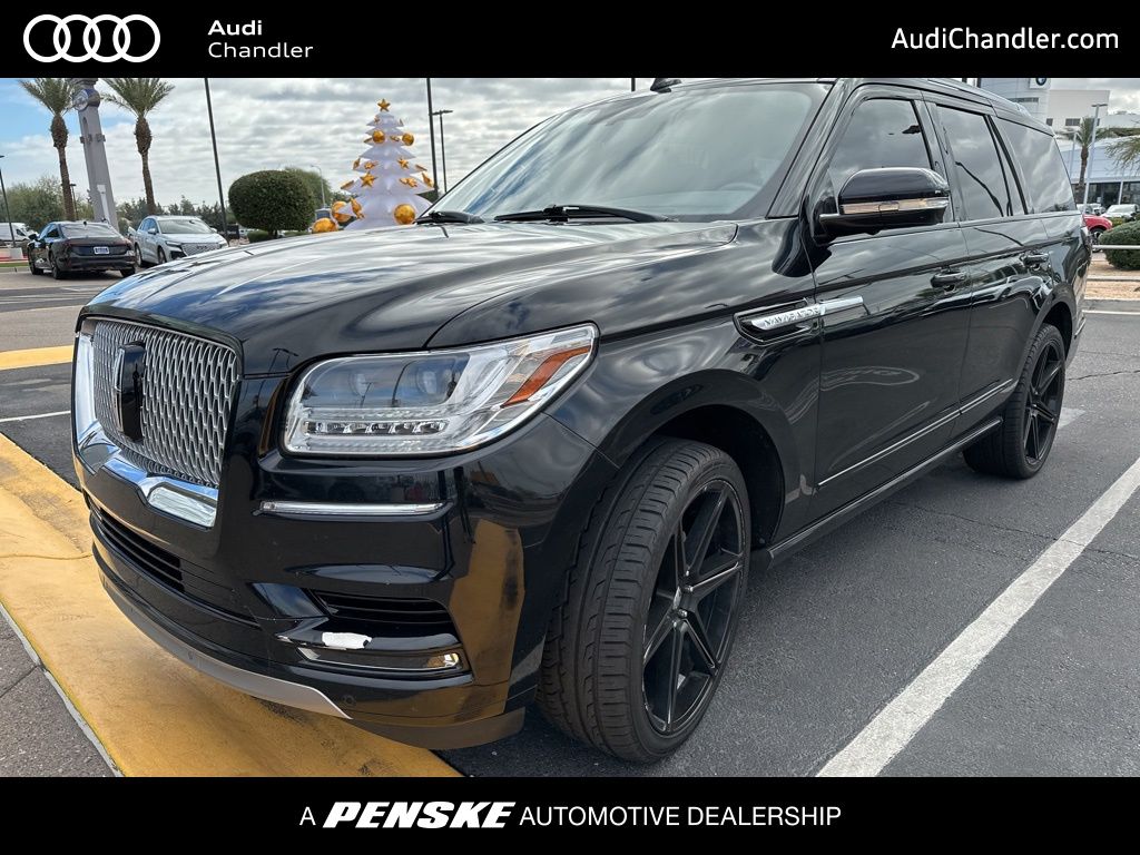 2018 Lincoln Navigator Select's photo