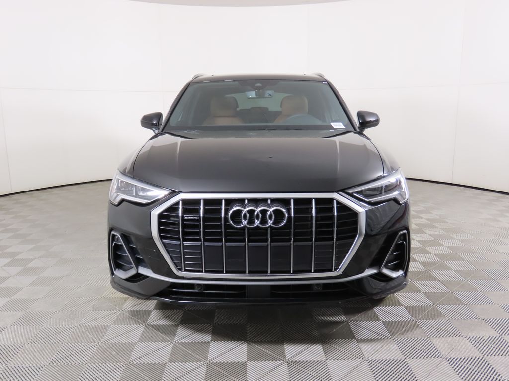 2025 Audi Q3 45 TFSI S line Premium photo 2
