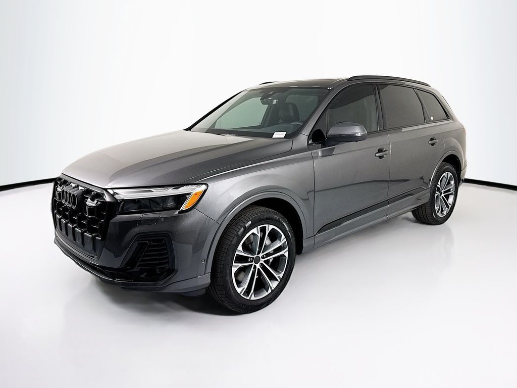 2026 Audi Q7 45 Premium Plus quattro Tiptronic's photo