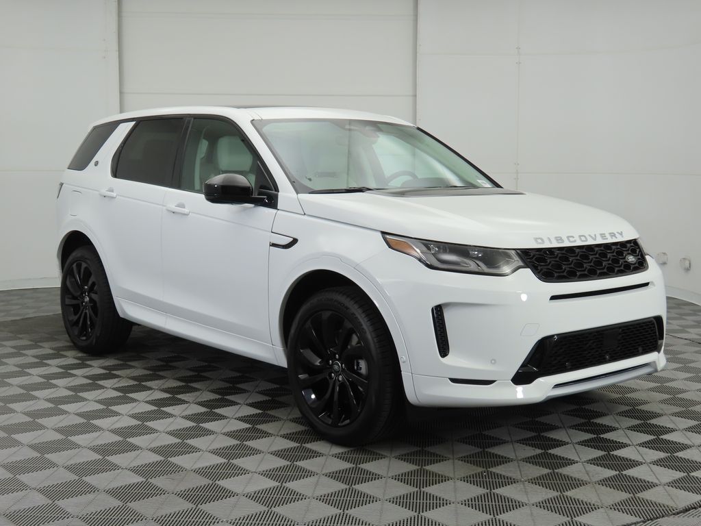 2024 Land Rover Discovery Sport S photo 2