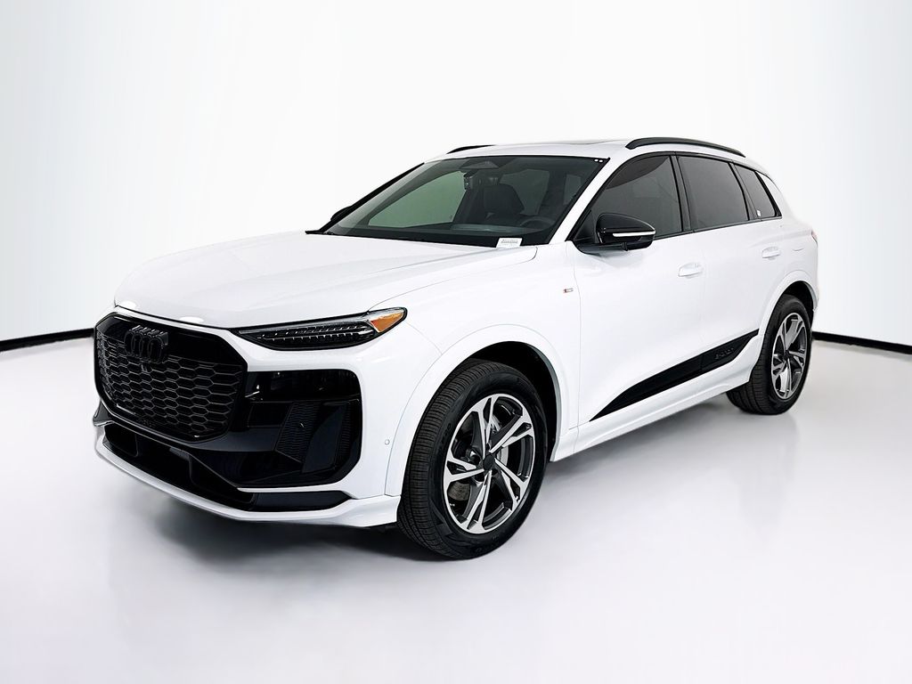 2027 Audi Q6 e-tron Premium Plus quattro's photo
