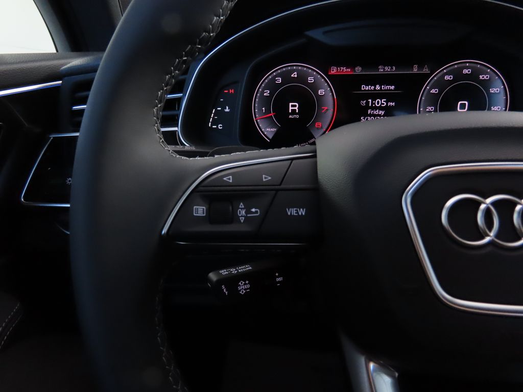 2025 Audi Q7 Premium Plus - Photo 12