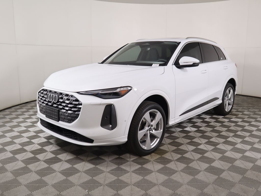 2025 Audi New Q5 Premium Plus's photo