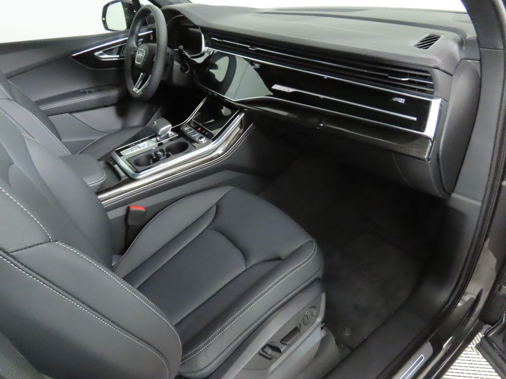 2025 Audi Q7 Premium Plus - Photo 19
