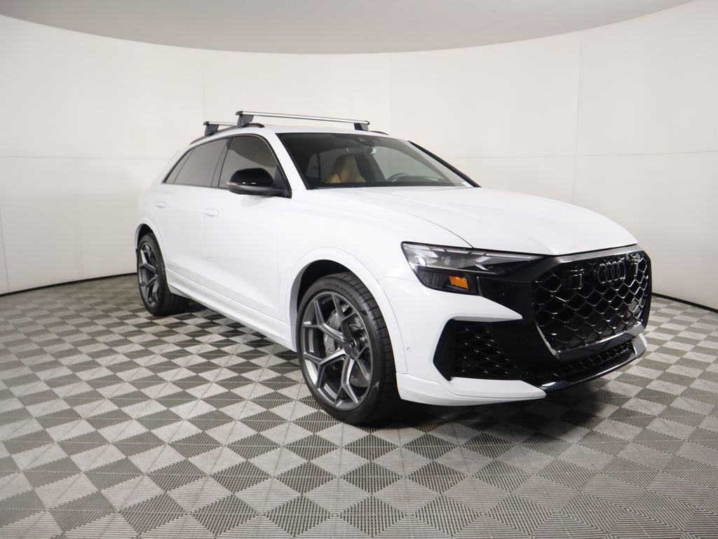 New 2026 Audi RS Q8 4.0T performance SUV