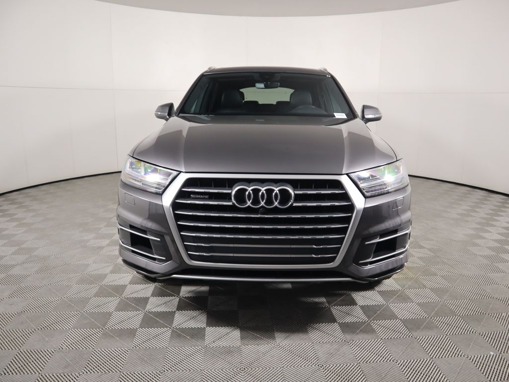 2019 Audi Q7 55 Premium photo 2