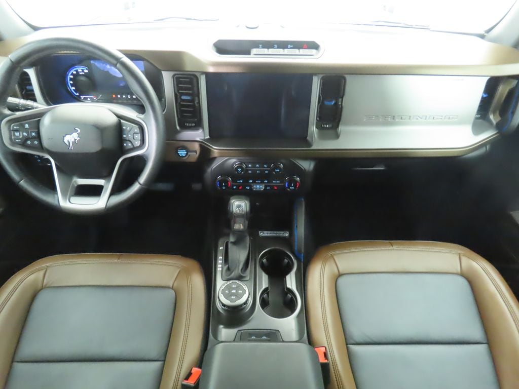 View 16