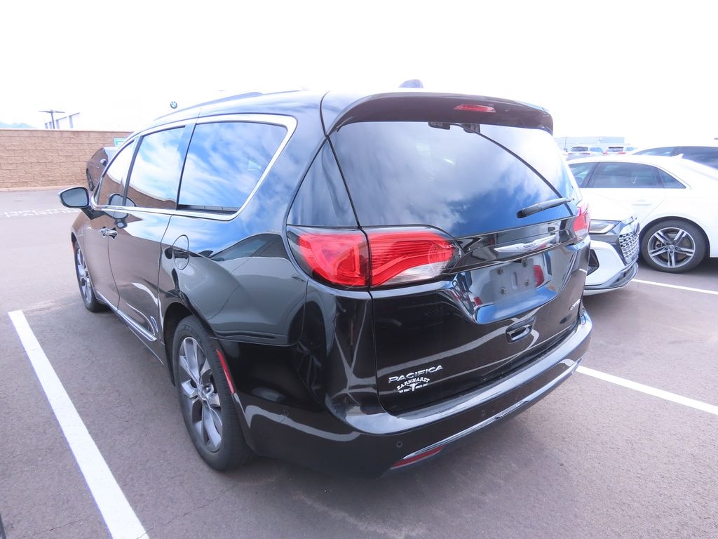 Used 2020 Chrysler Pacifica Limited Van Passenger Van