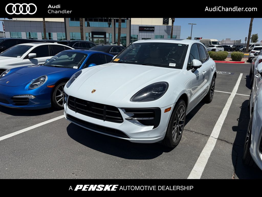 2020 Porsche Macan S's photo