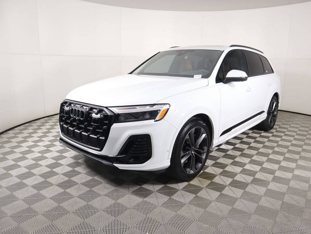 2026 Audi Q7 Premium Plus's photo