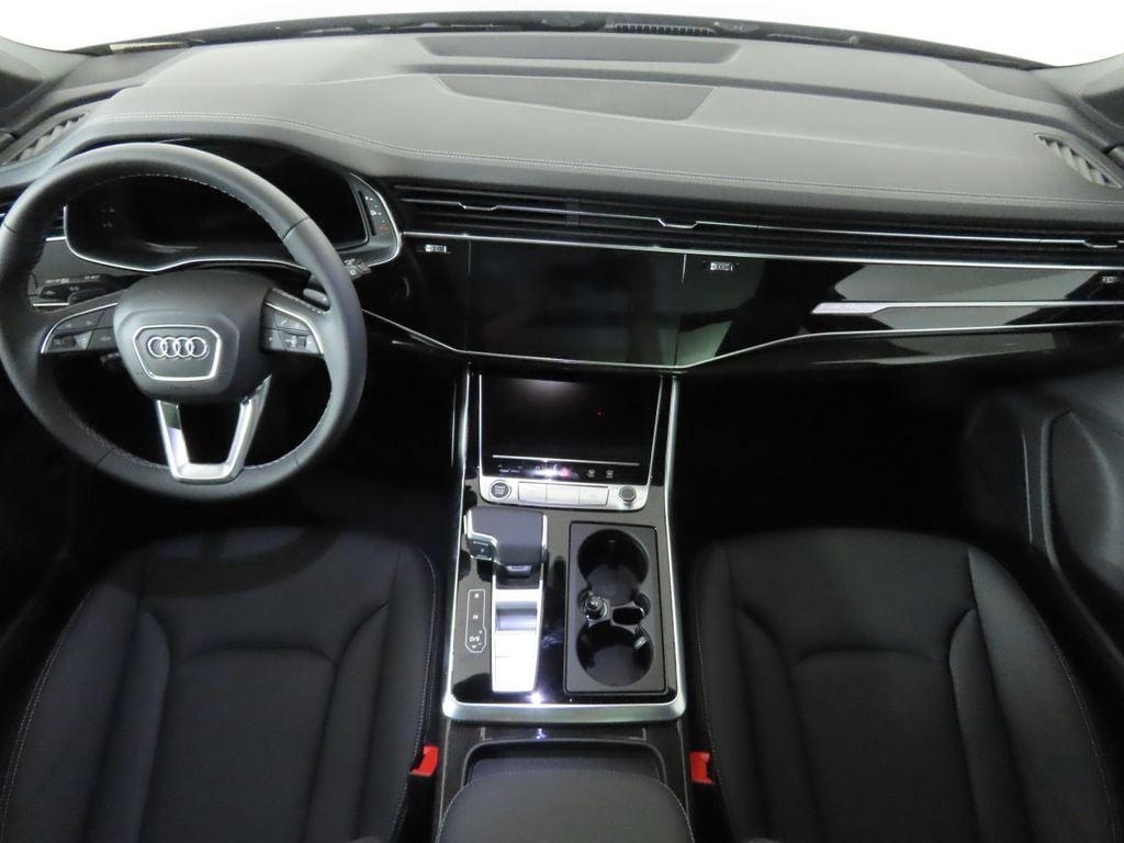 2025 Audi Q7 Premium Plus - Photo 14