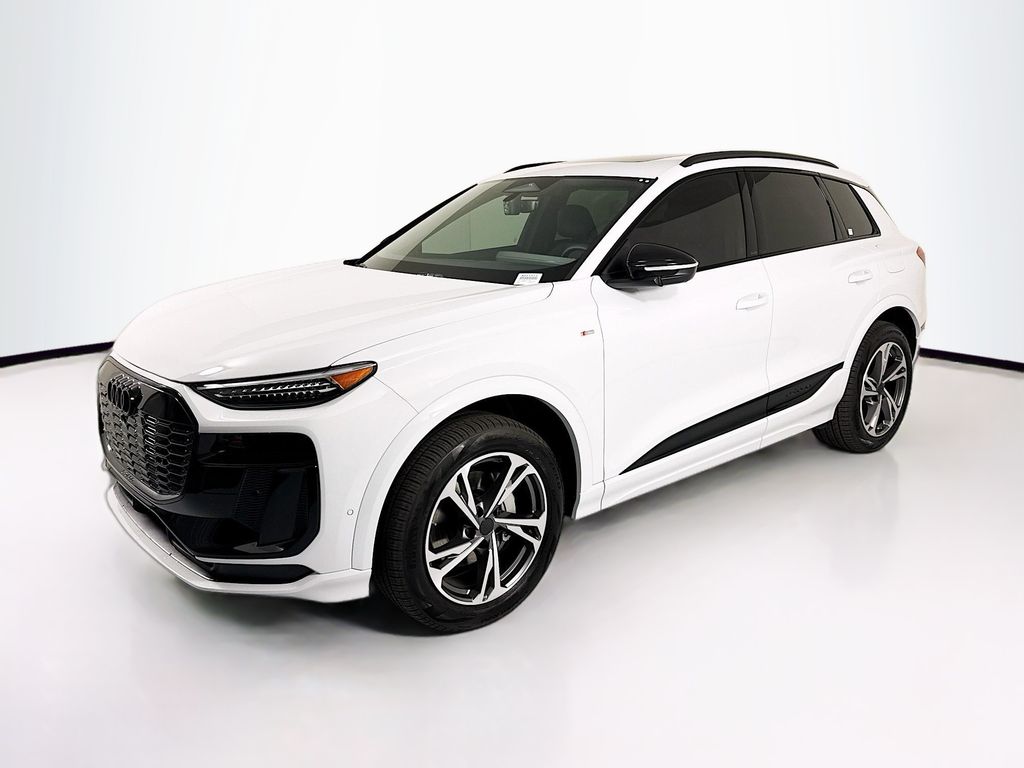 2027 Audi Q6 e-tron Premium Plus quattro's photo