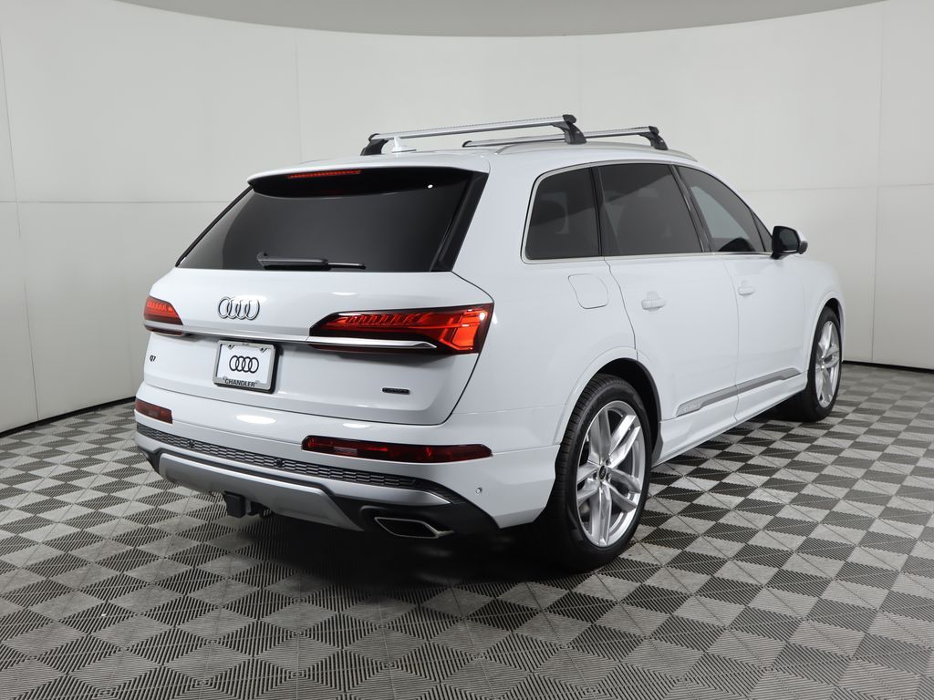 2025 Audi Q7 Premium Plus