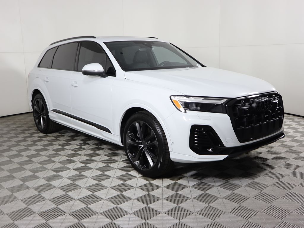 2026 Audi Q7 Premium Plus