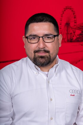 Staff member Damien Berzoza from ID_7e3709193942