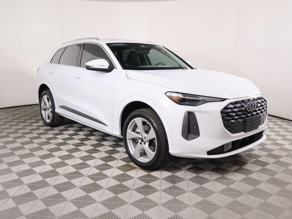 2025 Audi Q5 2.0T Premium Plus photo 3
