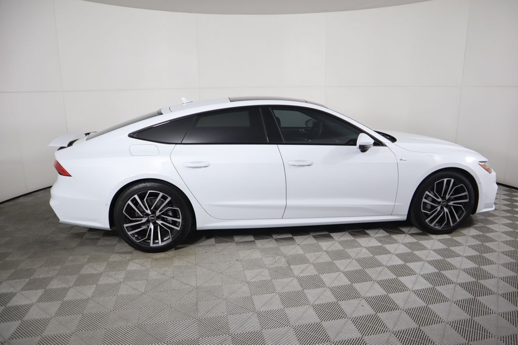 2025 Audi A7 55 Premium Plus photo 4