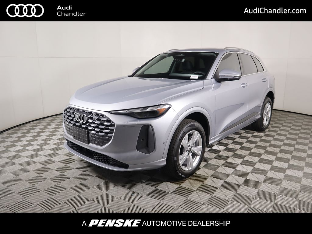 2025 Audi New Q5 Premium's photo