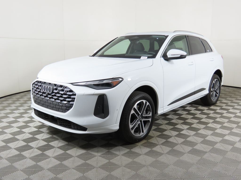 New 2025 Audi Q5 2.0T Premium SUV