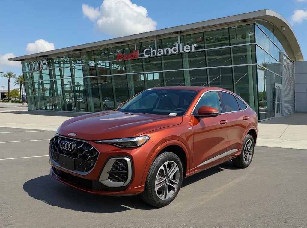 2025 Audi New Q5 Sportback Premium Plus's photo