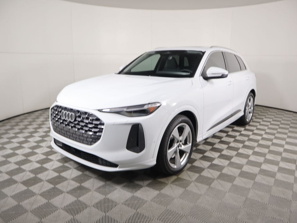 2025 Audi New Q5 Prestige's photo