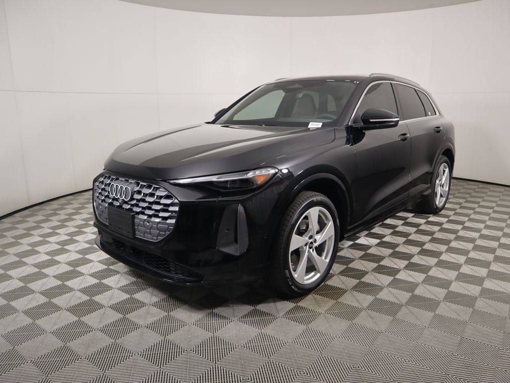 New 2025 Audi Q5 2.0T Premium SUV