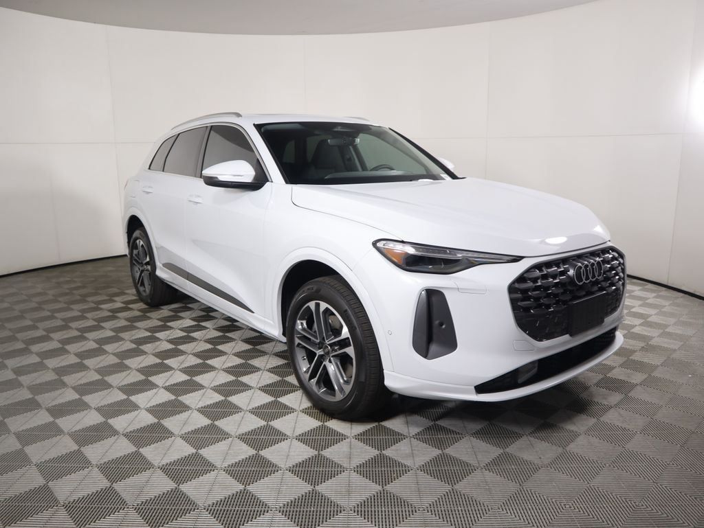 New 2025 Audi Q5 2.0T Premium SUV