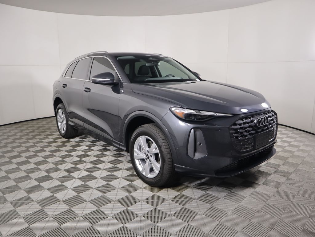 New 2025 Audi Q5 2.0T Premium SUV