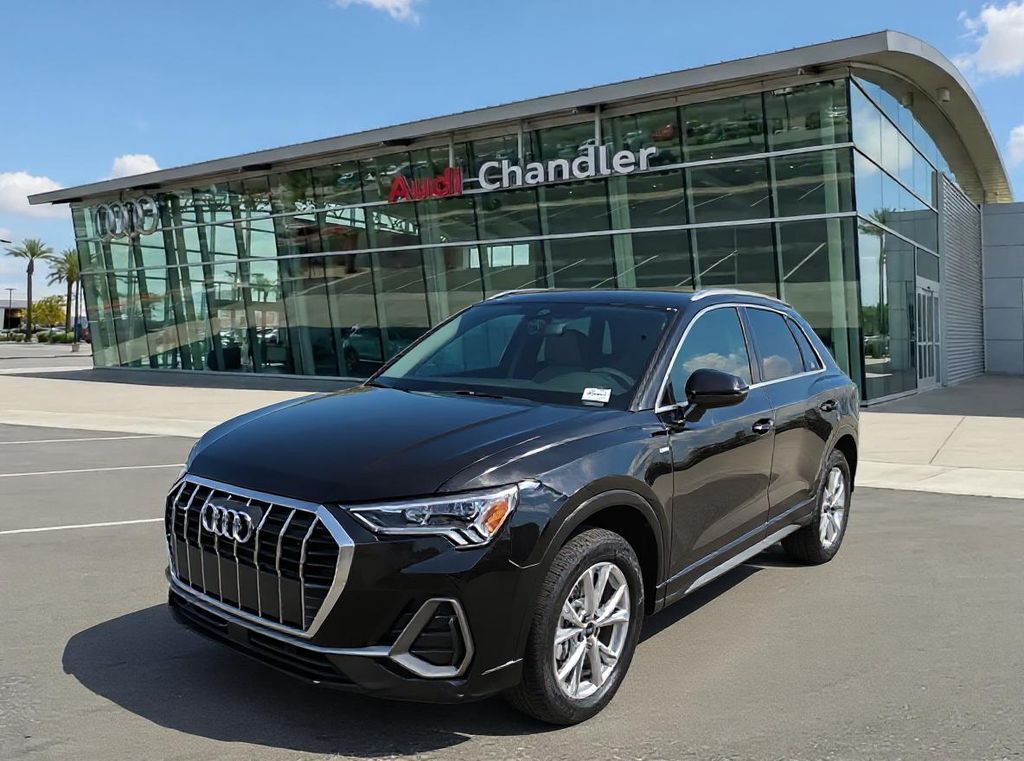 2025 Audi Q3 S Line Premium's photo