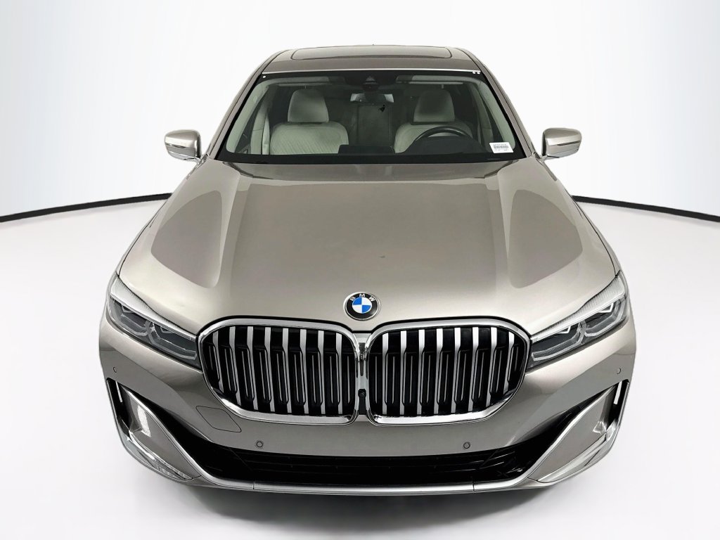 Used 2022 BMW 7 Series 740i Sedan