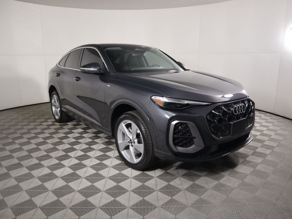 2025 Audi Q5 Premium Plus photo 3